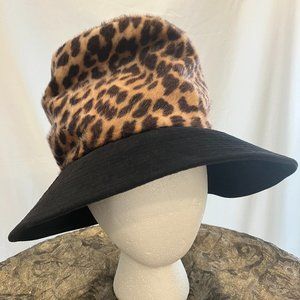 Vintage Heeksuede Faux Leopard Hat